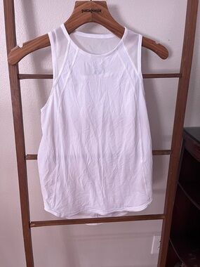 Lululemon White Women's Athletic Muscle Tank